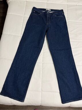 Abercrombie and Fitch The Baggy Low Rise Jeans, Curve Love Size 29R/8